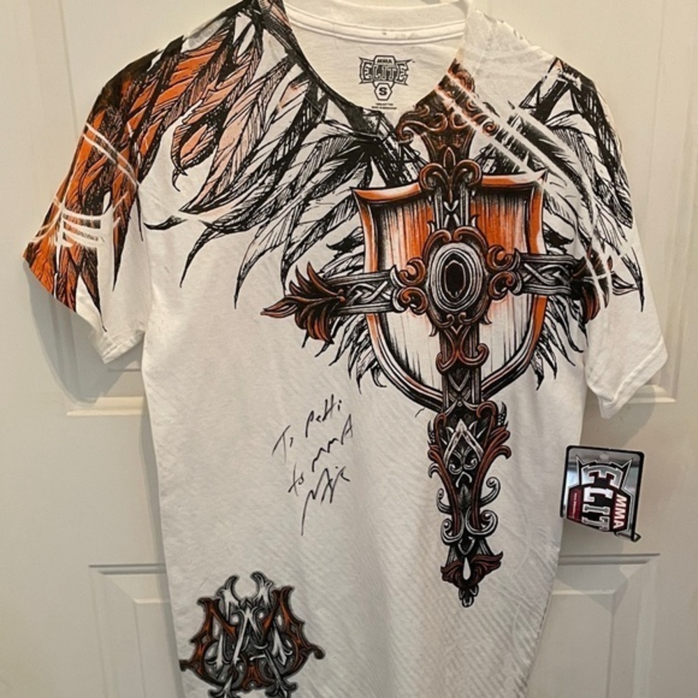 Authentic MMA T shirt